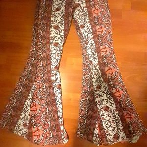 Bellbottom Paisley printed pants